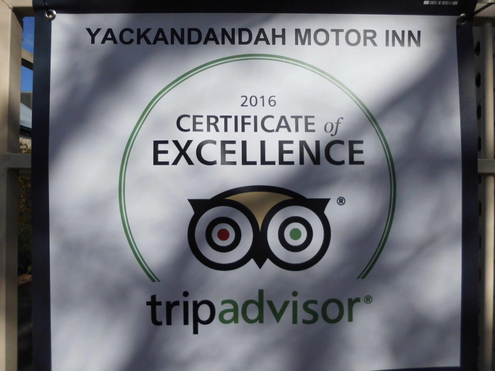 Yackandandah Central Екстер'єр фото